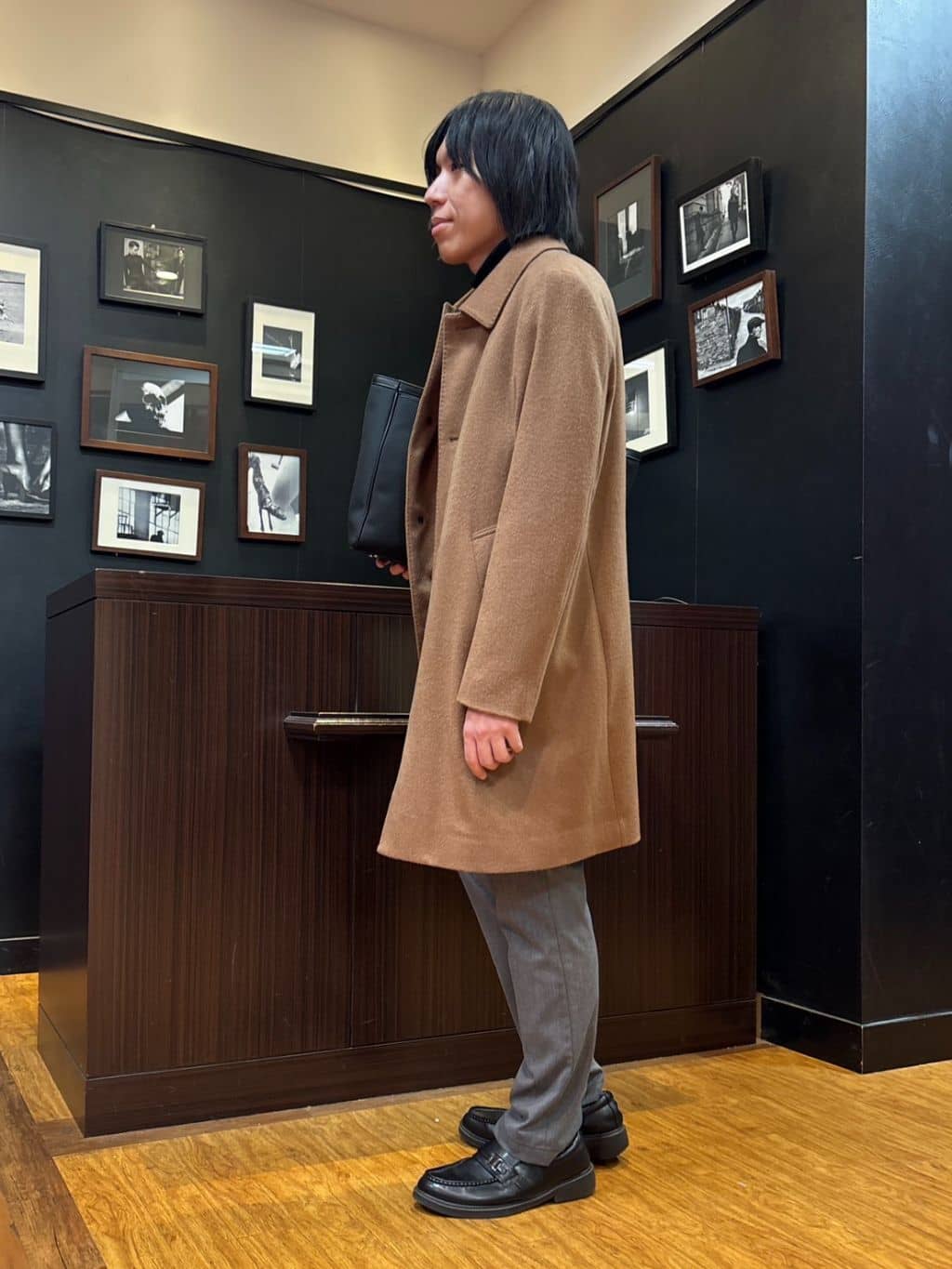 moritaさんの「TAKEO KIKUCHI｜カシミヤブレンド ビーバー調ステンカラーコート」を使ったコーディネート