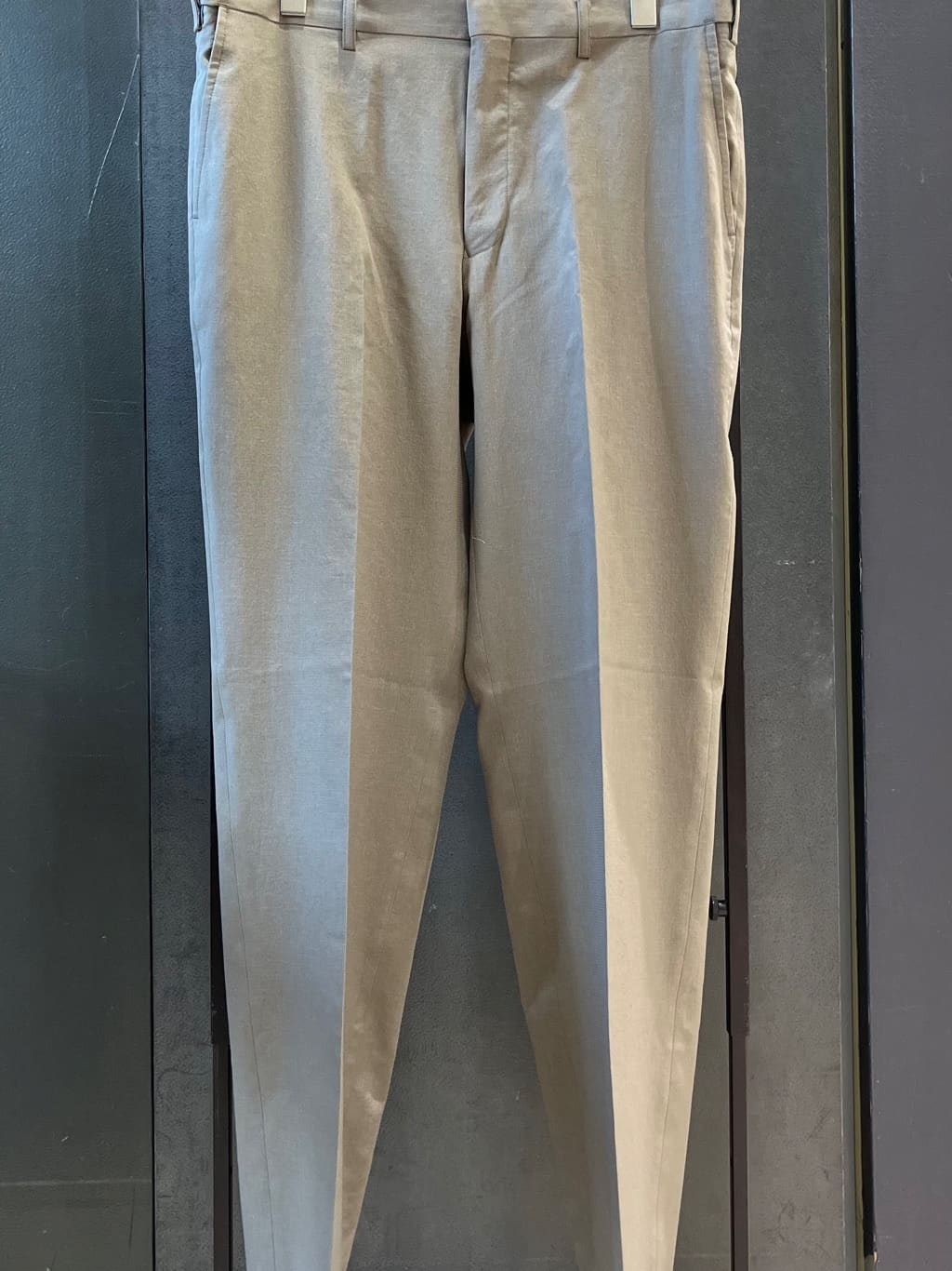uedaさんの「TAKEO KIKUCHI｜【COOL CITY WEAR】アーバンクール パンツ /接触冷感・吸水速乾」を使ったコーディネート