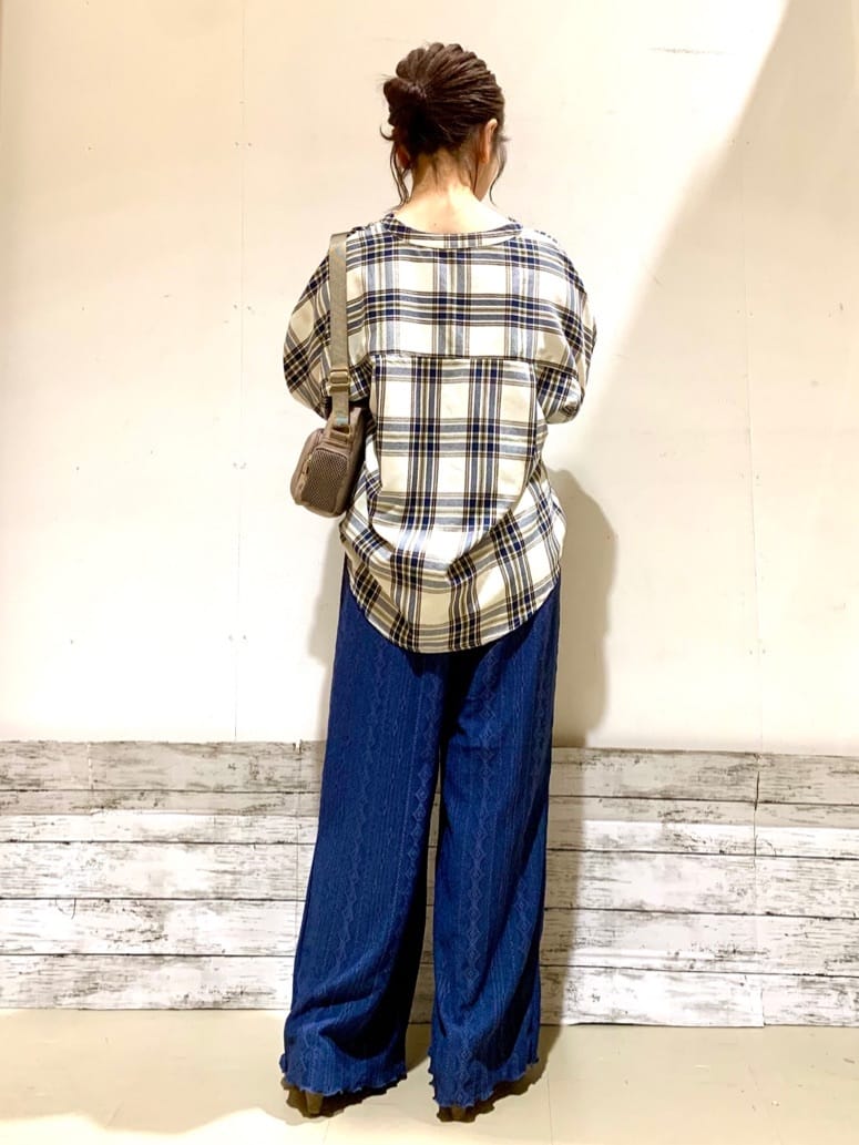 すずさんの「SHOO･LA･RUE｜」を使ったコーディネート