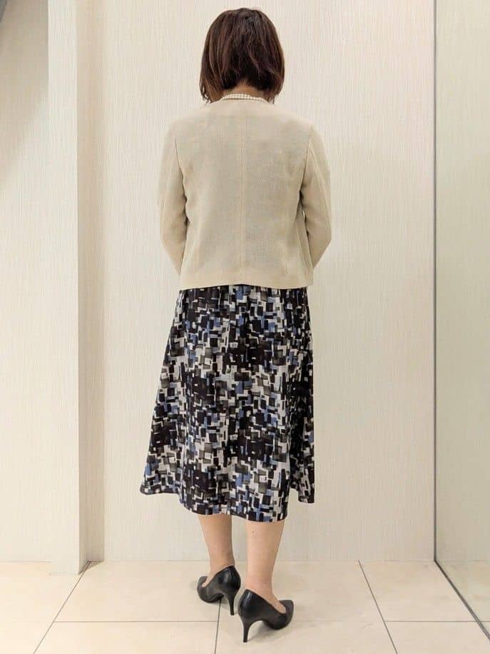 u-macoさんの「UNTITLED｜【洗える/前開きボタン/ベルト付】ブロック柄ワンピース」を使ったコーディネート