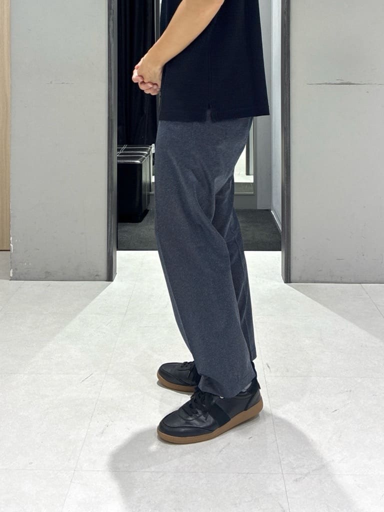 わいずみさんの「TAKEO KIKUCHI｜【抗菌防臭／9色5サイズ展開】ハニカムメランジ ポロシャツ」を使ったコーディネート