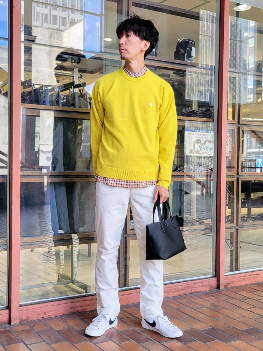 piroyaさんの「TAKEO KIKUCHI｜【Air Palette Knit】ワンポイント カラーニット プルオーバー」を使ったコーディネート