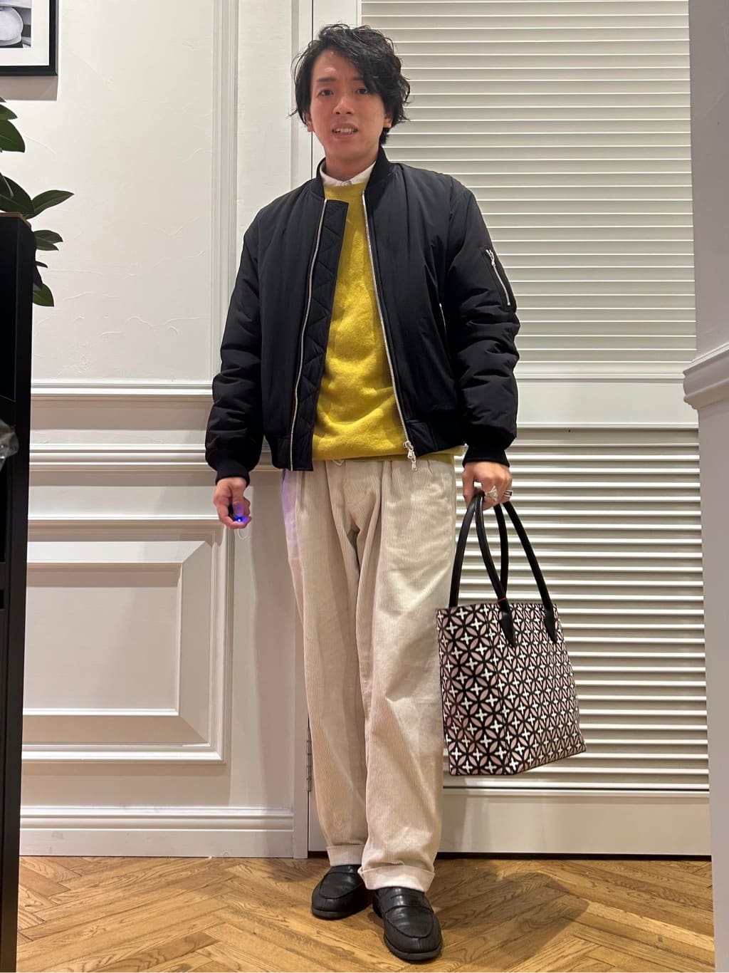 須田　慎二郎さんの「DRESSTERIOR｜【撥水加工/Safari5月号掲載】ローファー」を使ったコーディネート