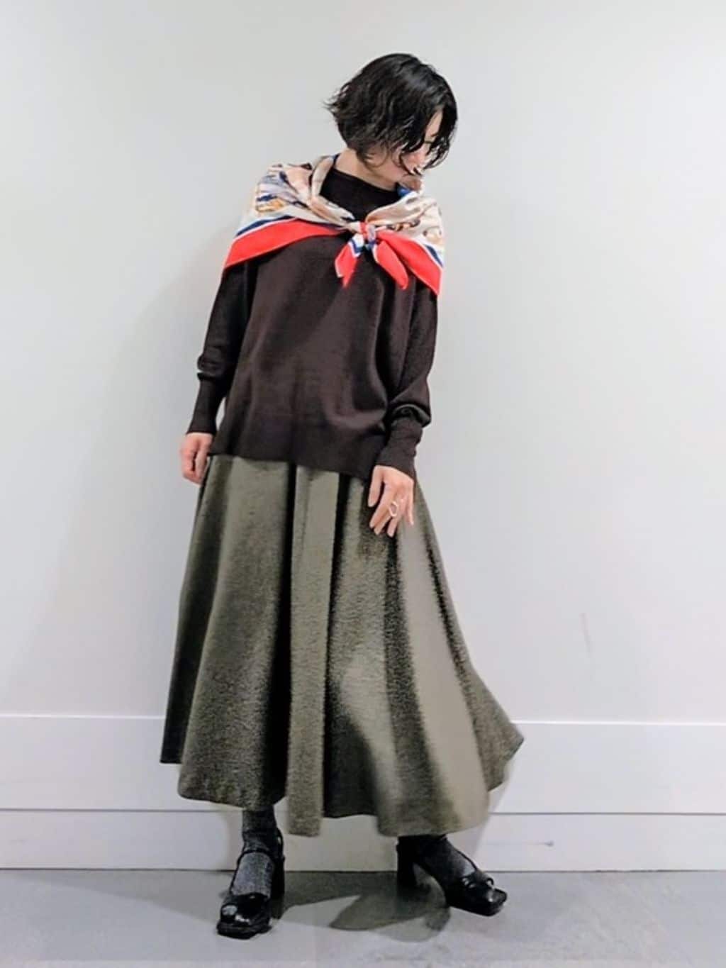 ミズタさんの「UNTITLED｜【8色展開/体型カバー】魅せるタイムレスニット」を使ったコーディネート