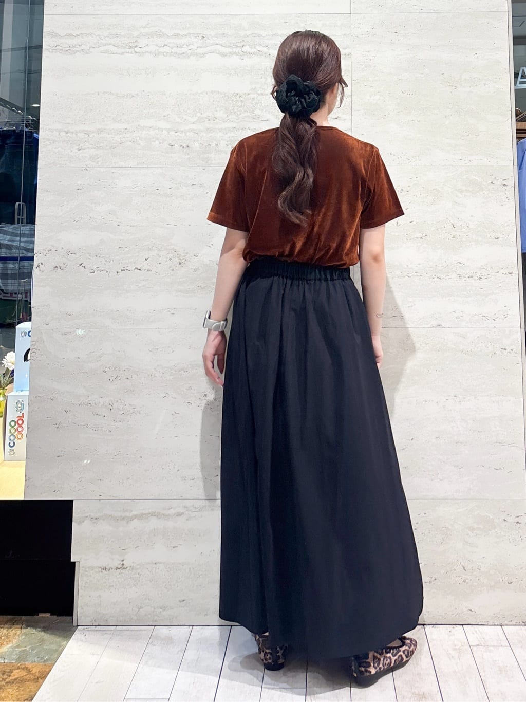 かほさんの「OPAQUE.CLIP｜フロッキーチュールTシャツ【洗濯機洗い可】」を使ったコーディネート