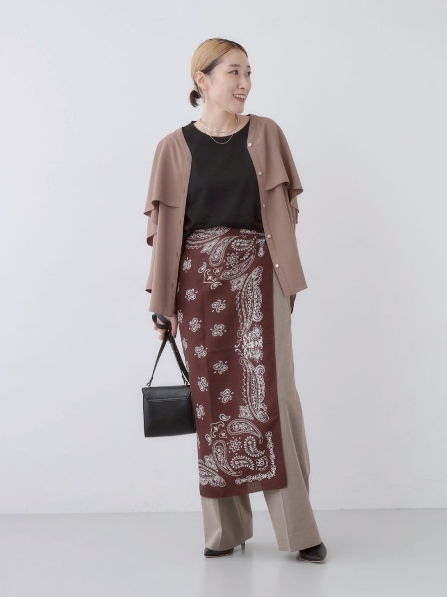 kotakiさんの「INDIVI｜【羽織りとしても活躍！】ケープカラーブラウス」を使ったコーディネート