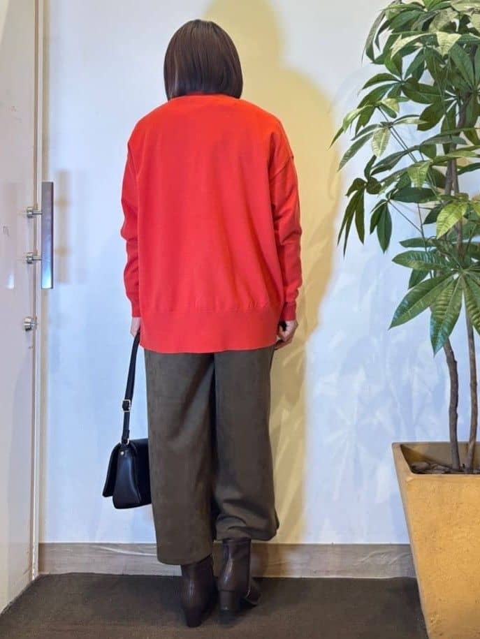 TOWAさんの「SHOO･LA･RUE｜【洗濯機可/S-LL】やわらかスエード調ガウチョパンツ」を使ったコーディネート