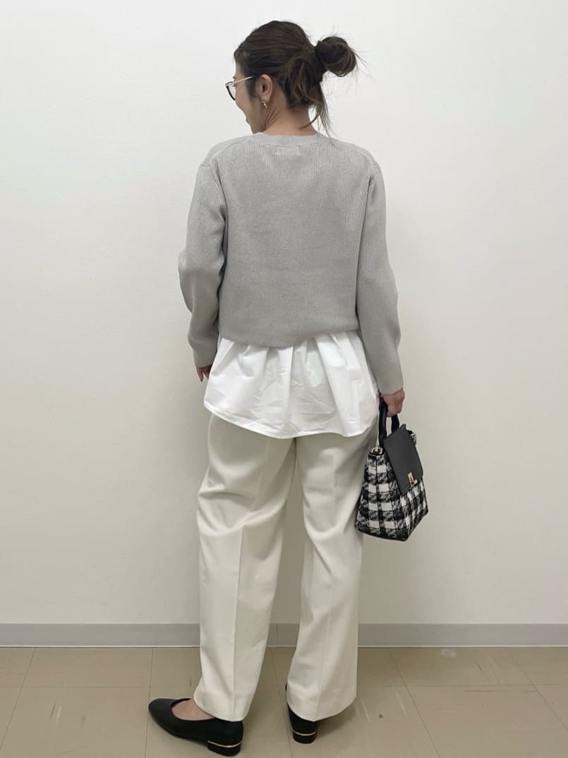Akiさんの「OPAQUE.CLIP｜《ツインセット》ショートラメニット&times;フレアタンクトップ【洗濯機OK】」を使ったコーディネート