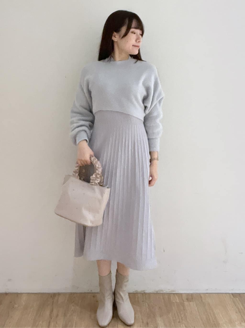 Rさんの「index｜ラメフェザープルオーバーセット ニットワンピース【洗濯機OK】《XS～LL》」を使ったコーディネート