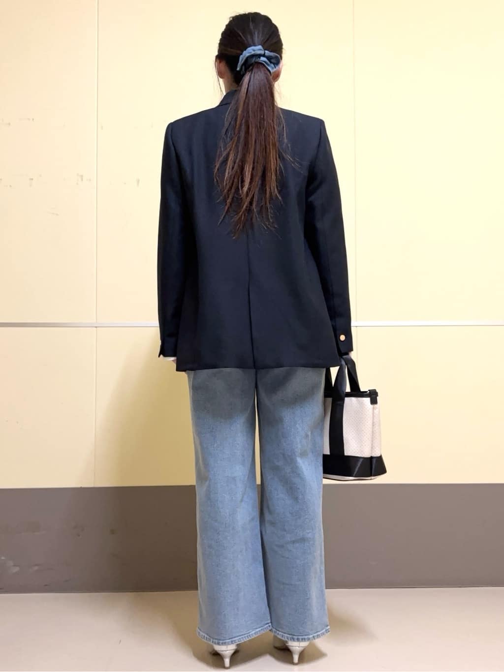 あきさんの「OPAQUE.CLIP｜◆金ボタンダブルテーラードジャケット【洗える】」を使ったコーディネート