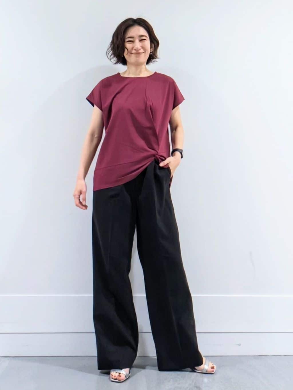 ミズタさんの「UNTITLED｜【洗える/Tシャツ】ツイストプルオーバー」を使ったコーディネート