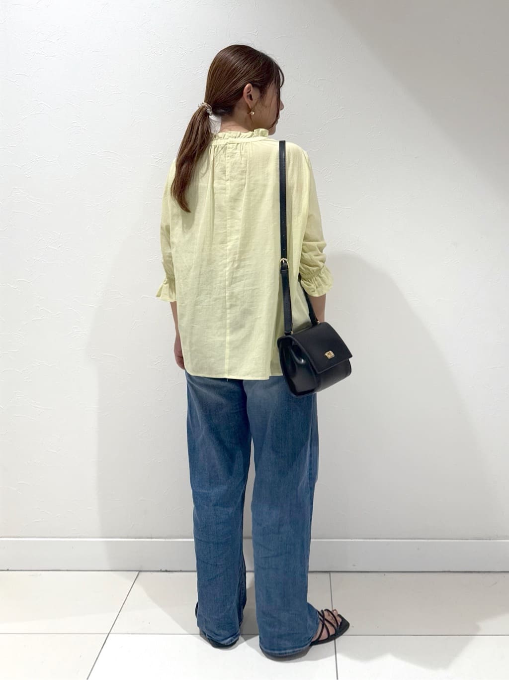 YUUKIさんの「INDIVI｜【洗える/コットン】ピンタックシアーブラウス」を使ったコーディネート