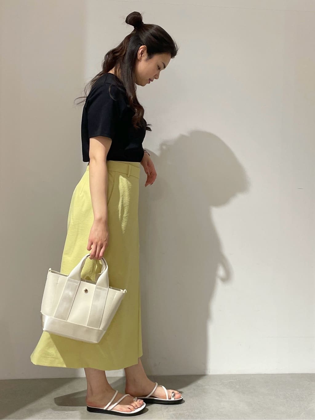 kanahoさんの「OPAQUE.CLIP｜◆《5色展開／SS-LLサイズ》ベーシックTシャツ【UV／接触冷感／洗濯機洗い可】」を使ったコーディネート