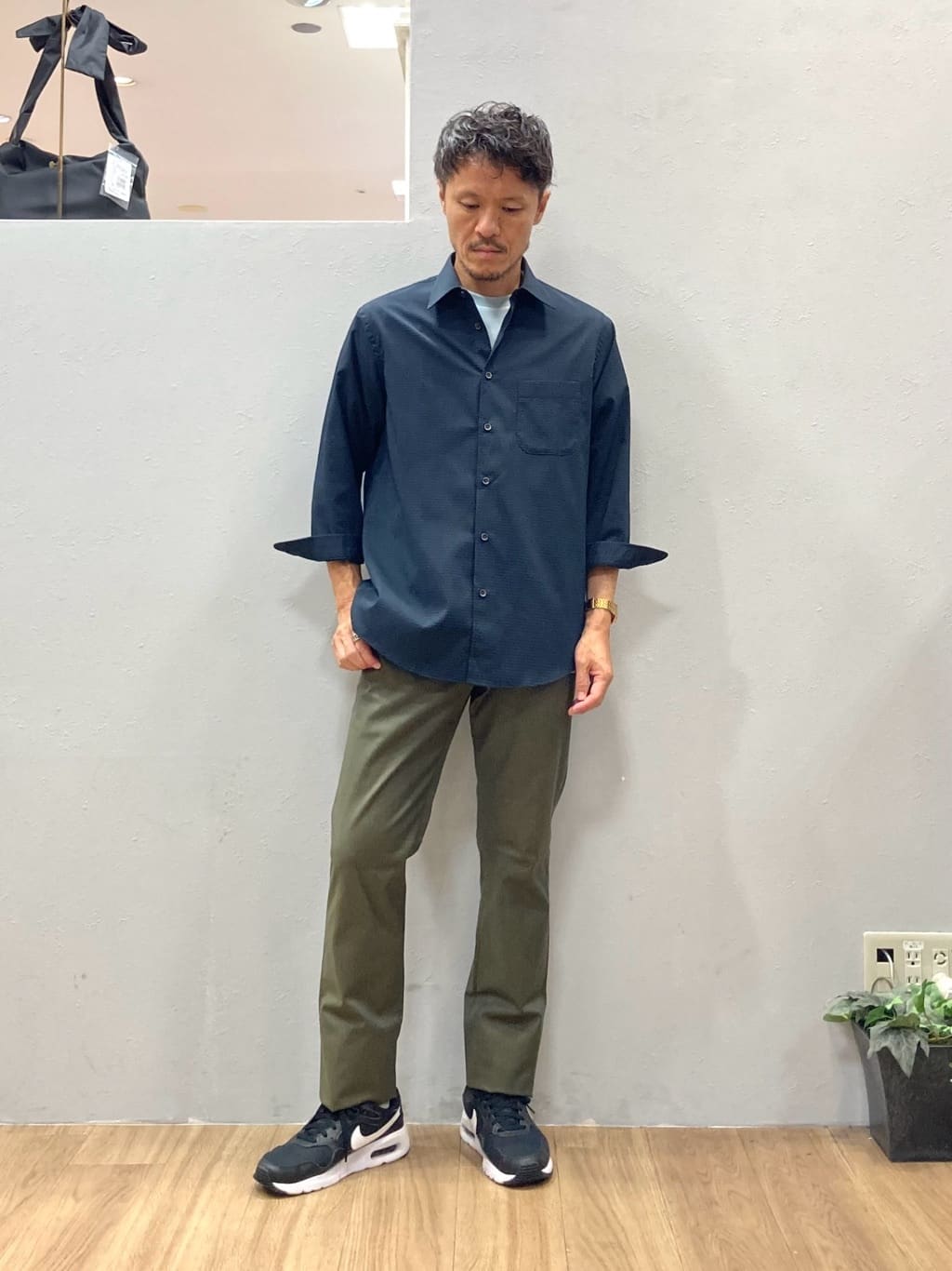 シュンさんの「TAKEO KIKUCHI｜【COOL CITY WEAR】DotAir（R）サッカー シャツ」を使ったコーディネート