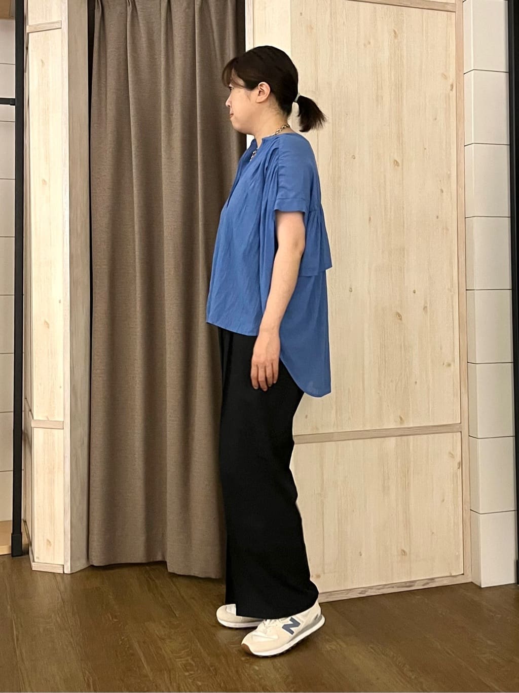 aiさんの「THE SHOP TK｜麻調ピンタックワイドパンツ【洗濯機OK】」を使ったコーディネート