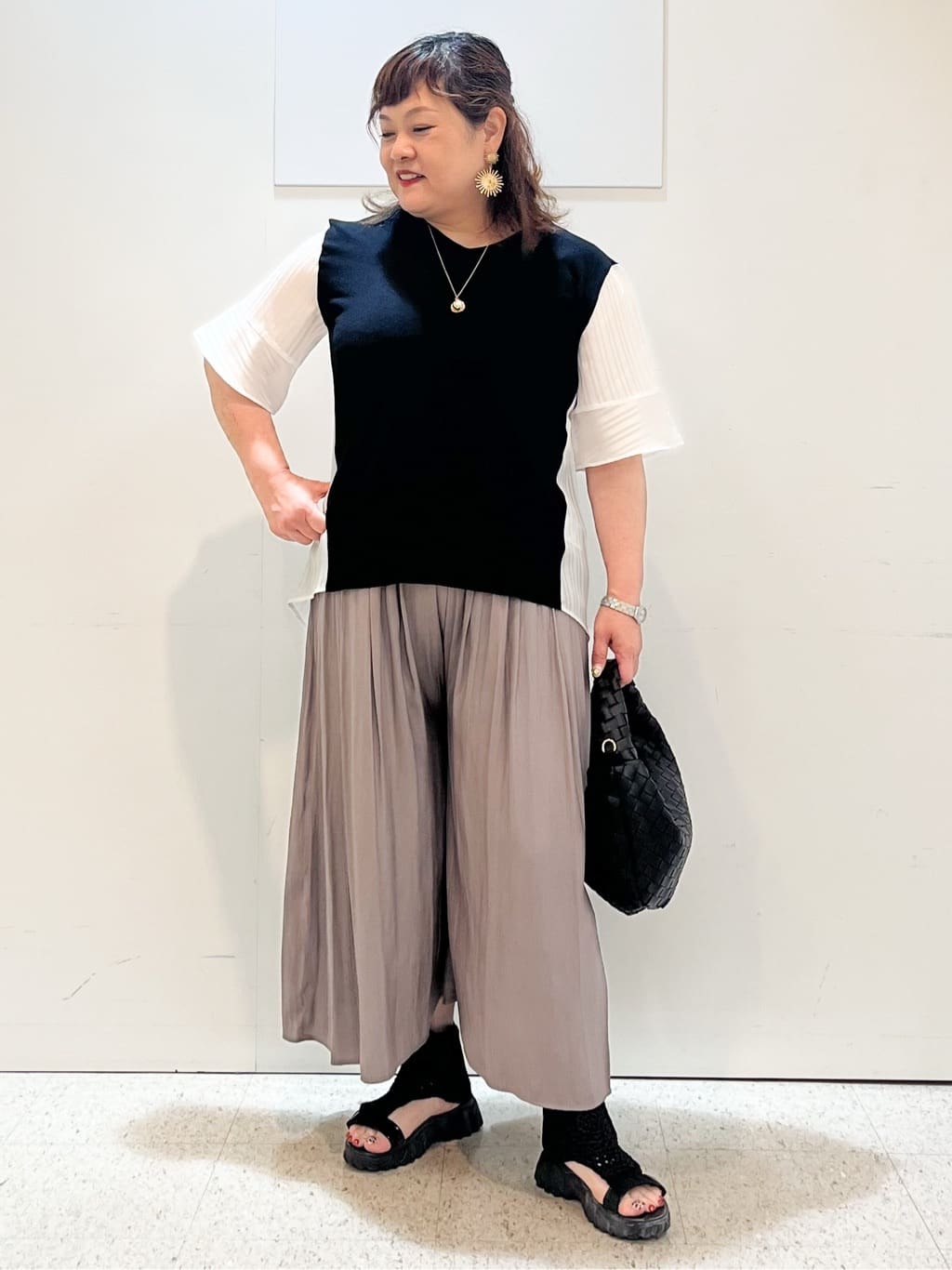 kimmyさんの「Reflect｜【ウエストゴム仕様／長く着られる◎】スカーチョパンツ」を使ったコーディネート