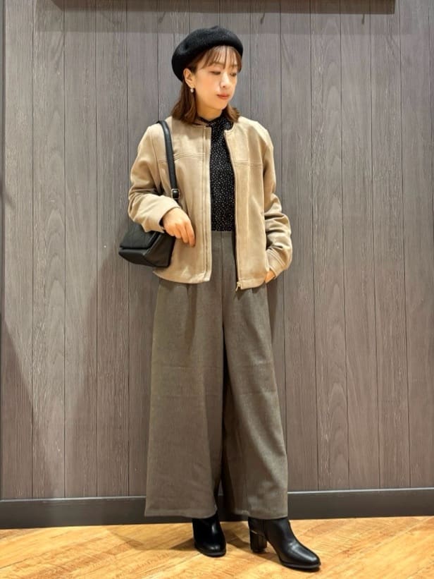 meiさんの「SHOO･LA･RUE｜ウエストまわりをすっきり魅せる デザインガウチョパンツ」を使ったコーディネート