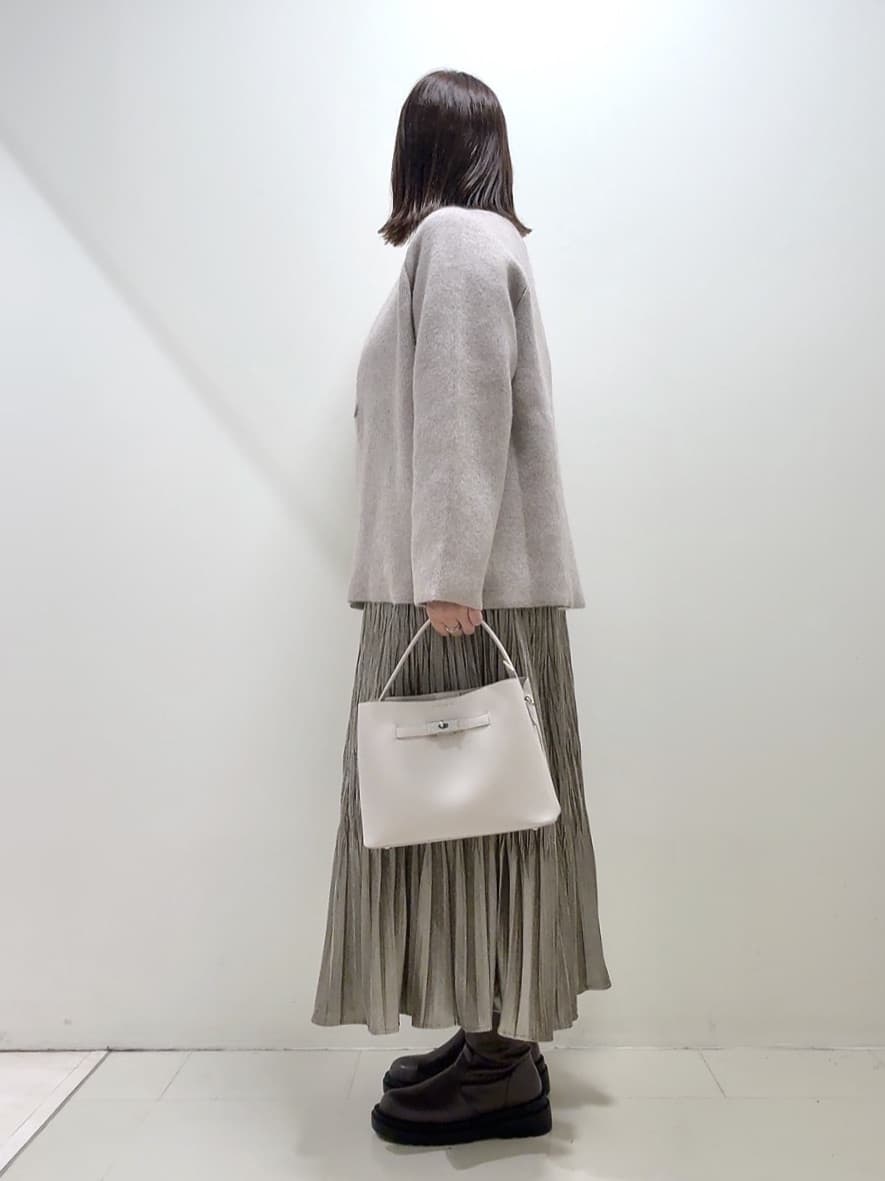 YUIさんの「UNTITLED｜【軽アウター/ミドル丈】ウールニットコーディガン」を使ったコーディネート