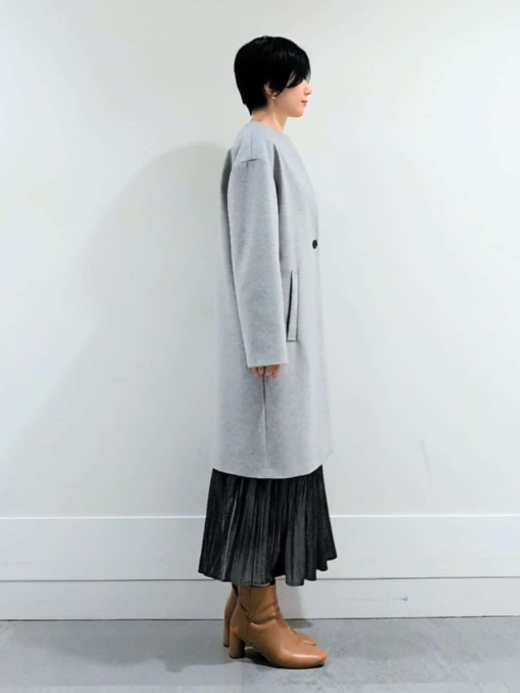 ミズタさんの「UNTITLED｜【8色展開／コンパクト丈】レーヨン混 コクーンニット」を使ったコーディネート