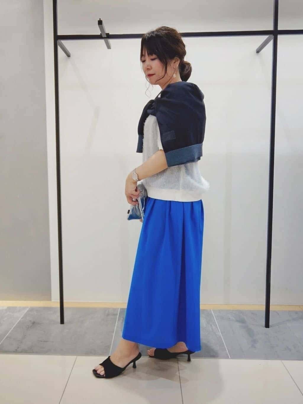 TOMOMIさんの「INDIVI｜ヘアリージャカードトップス」を使ったコーディネート