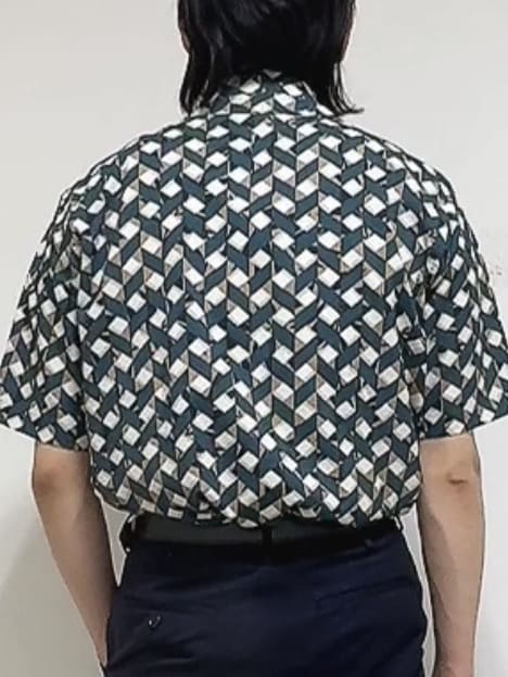 溝端佑太朗さんの「TAKEO KIKUCHI｜【COOL CITY WEAR】籠目アート柄 サッカーシャツ /通気性」を使ったコーディネート