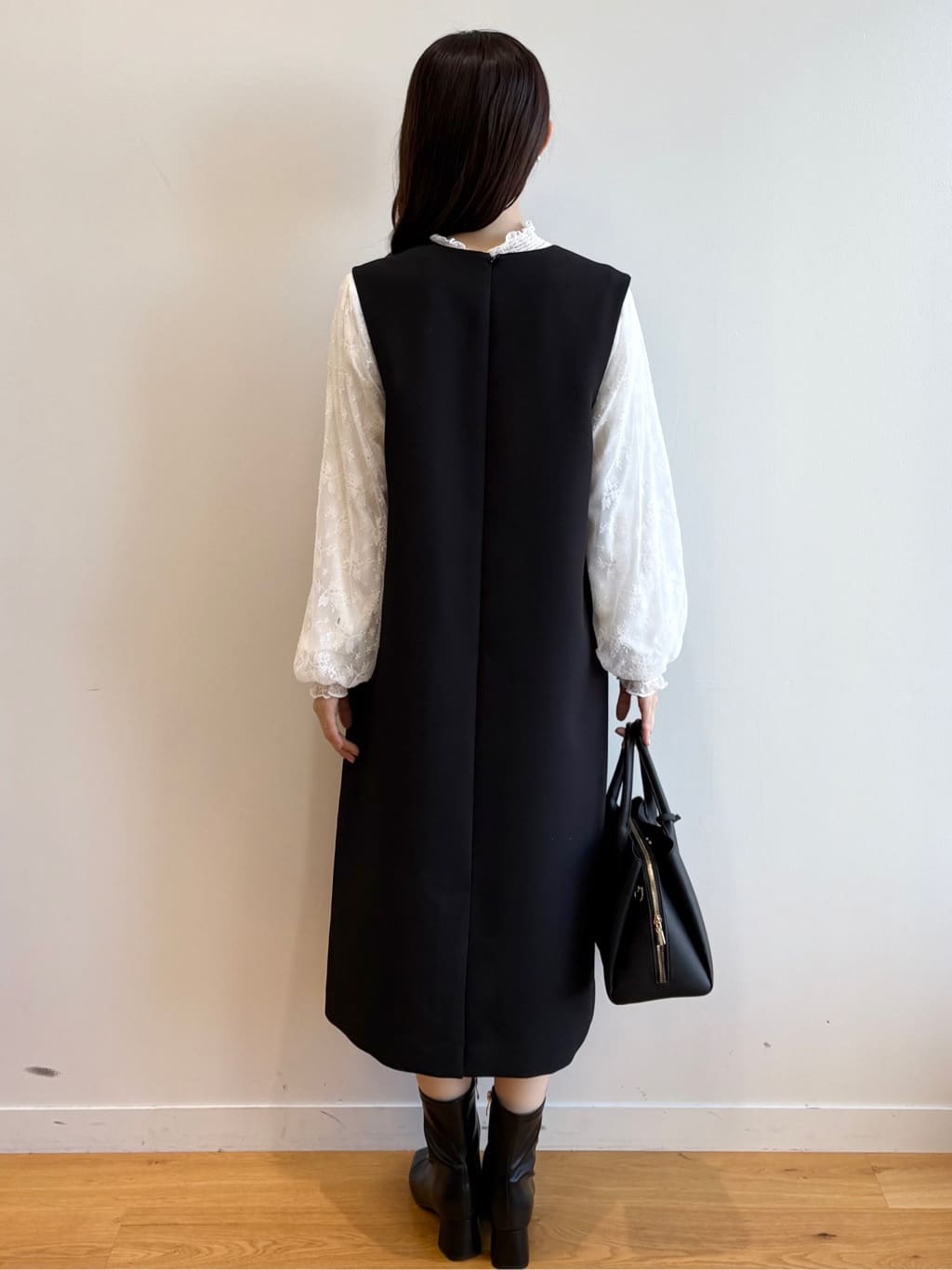 みさかさんの「index｜キーネックジャンスカ【洗濯機OK／防シワ／イージーアイロン】」を使ったコーディネート