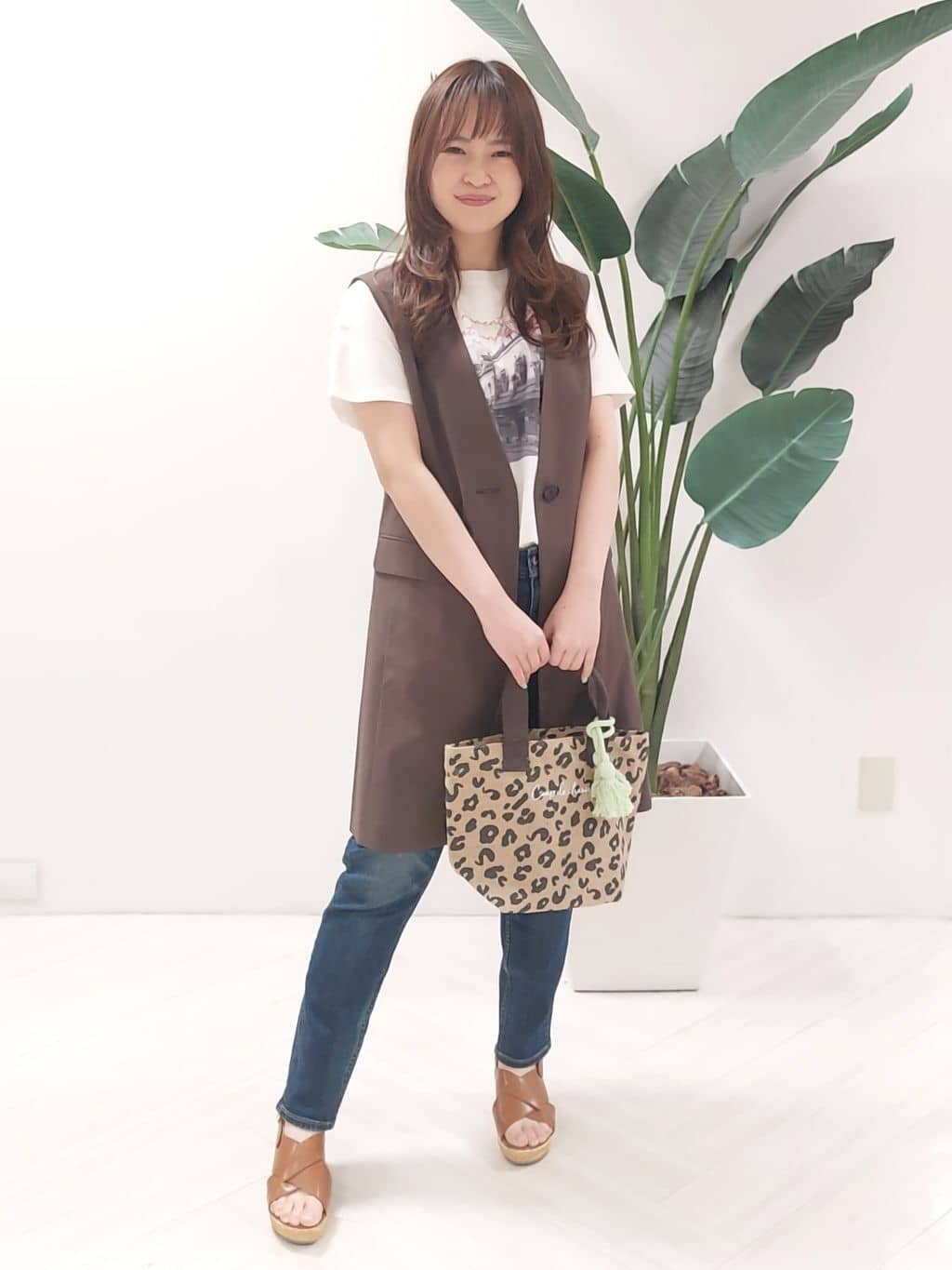 YuKaRiさんの「UNTITLED｜【Healthy DENIM&times;UNTITLED】別注 R Mrytle（リマートル）テーパードデニム」を使ったコーディネート