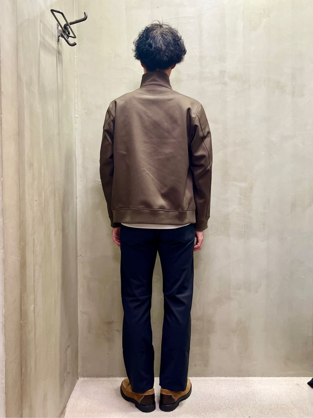 mutoさんの「TAKEO KIKUCHI｜【Made in JAPAN】播州織 ストレッチ パンツ」を使ったコーディネート