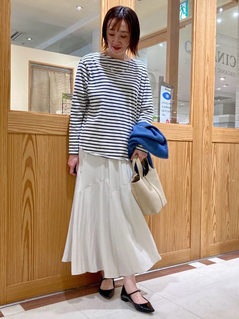 ゆうさんの「UNTITLED｜【ゆったりサイズ／着丈短め】ジップニットカーディガン」を使ったコーディネート