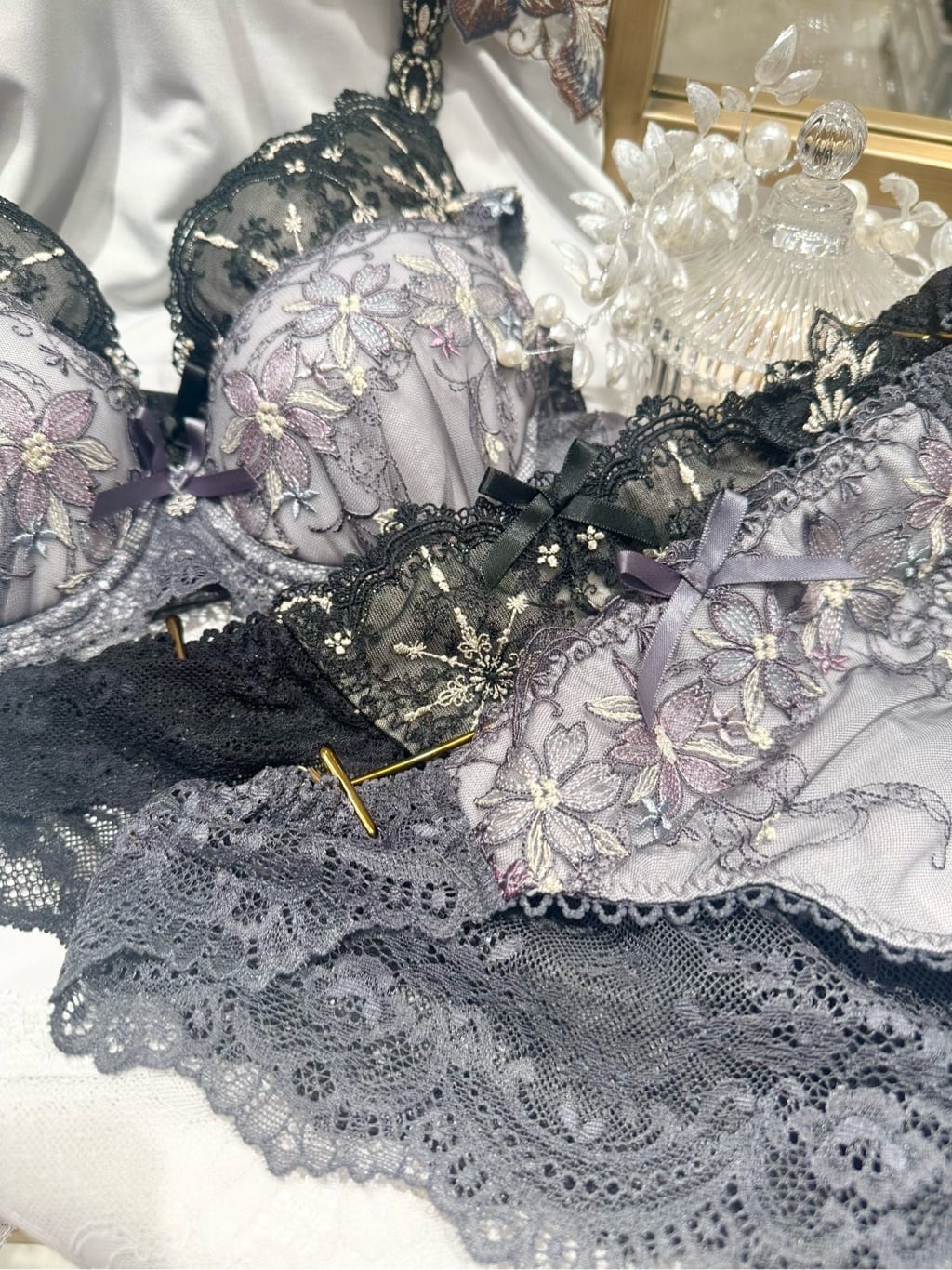 nishiさんの「Risa Magli｜メイヤ ブラジャー」を使ったコーディネート