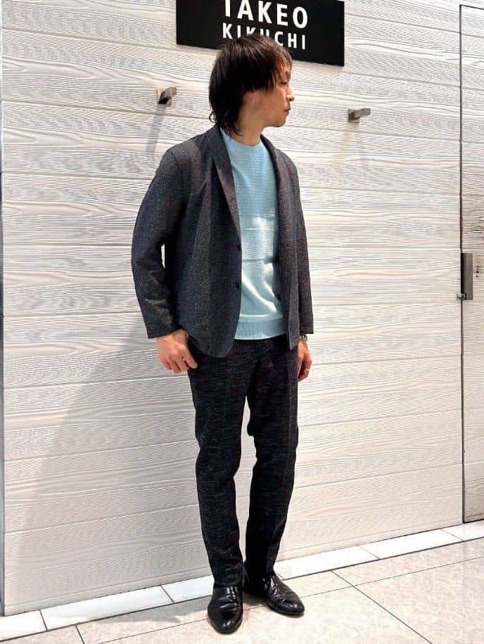 井出恭輔さんの「TAKEO KIKUCHI｜【尾州織】リネンブレンド メッシュパンツ」を使ったコーディネート