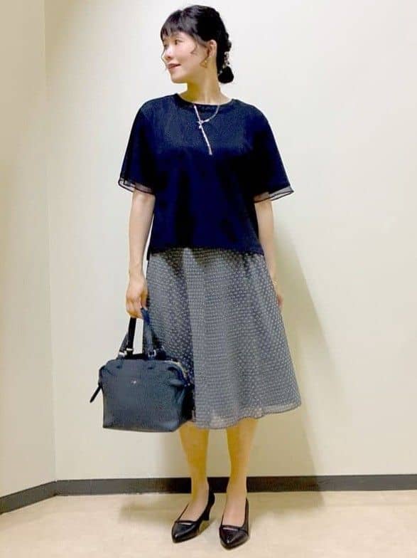  beni_gingerさんの「Reflect｜【マシンウォッシュ可／セットアップ可】コツキ柄プリントフレアスカート」を使ったコーディネート