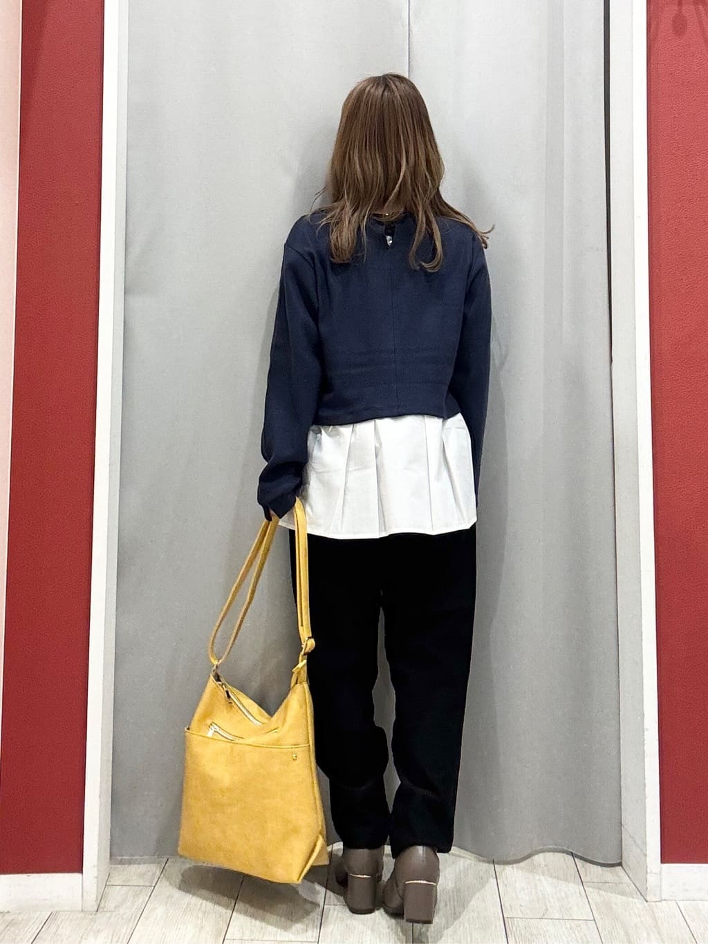 shioさんの「SHOO･LA･RUE｜【撥水/洗える】ショートフーディーダウン」を使ったコーディネート