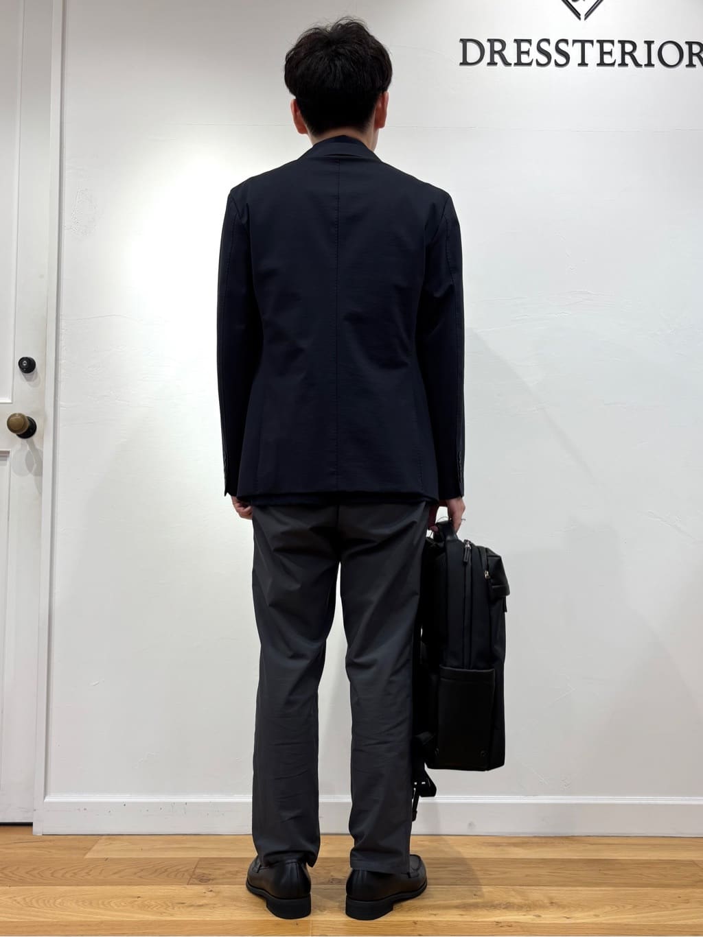 ABEさんの「DRESSTERIOR｜【撥水加工/Safari5月号掲載】ローファー」を使ったコーディネート
