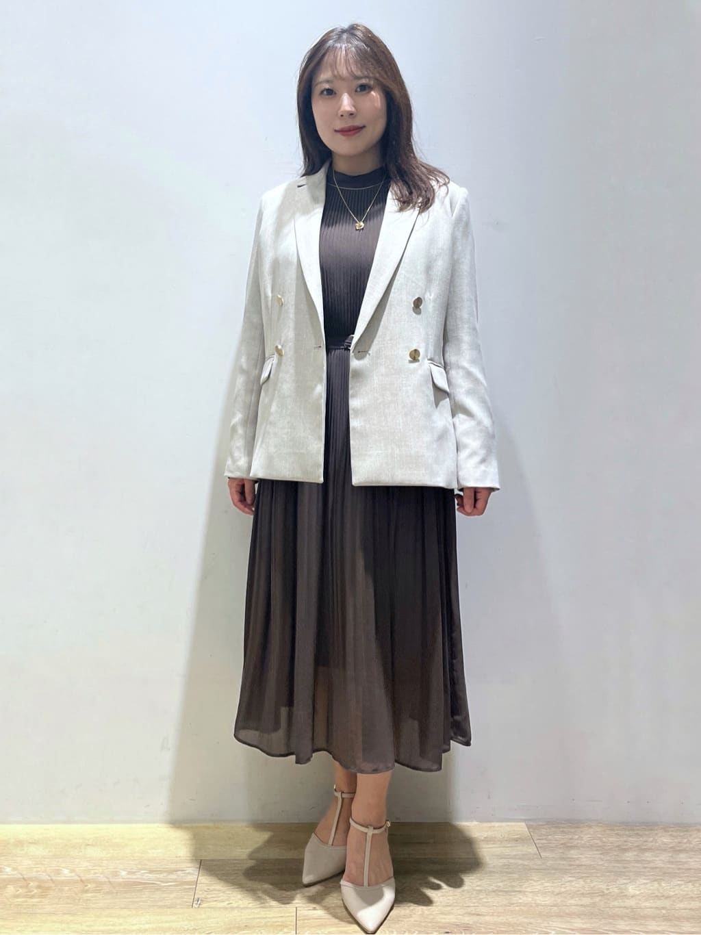 さやかさんの「index｜《5色展開／S-3Lサイズ》プリーツフレアワンピース【洗濯機OK／防シワ】」を使ったコーディネート