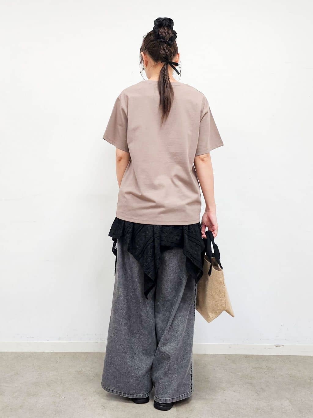 ゆゆさんの「SHOO･LA･RUE｜【S-LL/ひんやり/UV】選べる6柄でそれぞれ欲しくなる プリントTシャツ」を使ったコーディネート