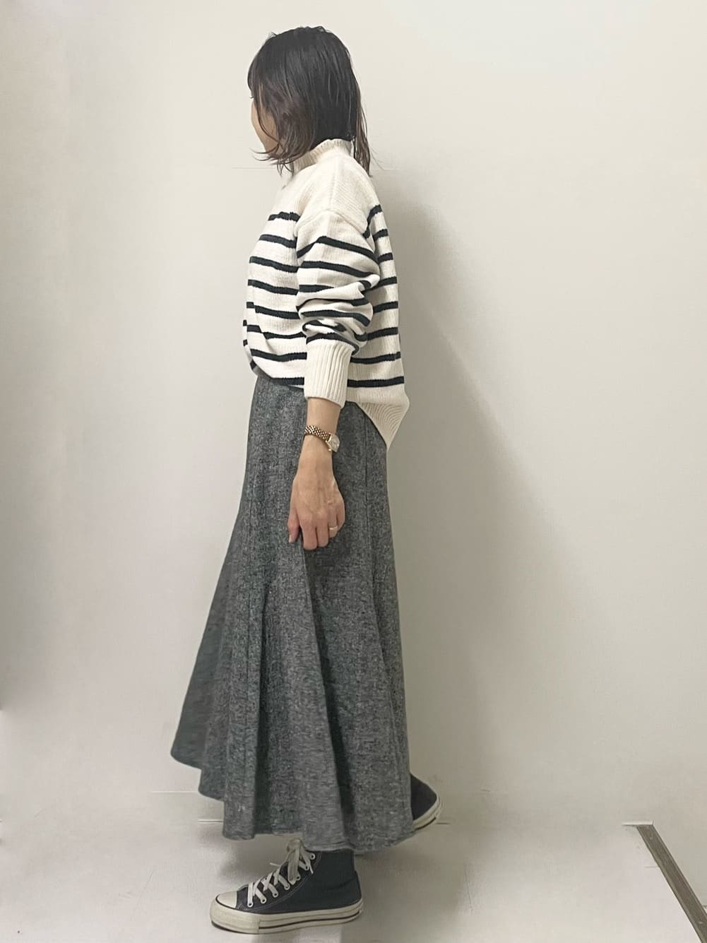 ISOさんの「Dessin｜【洗える】ハイネックベロアモールニット」を使ったコーディネート