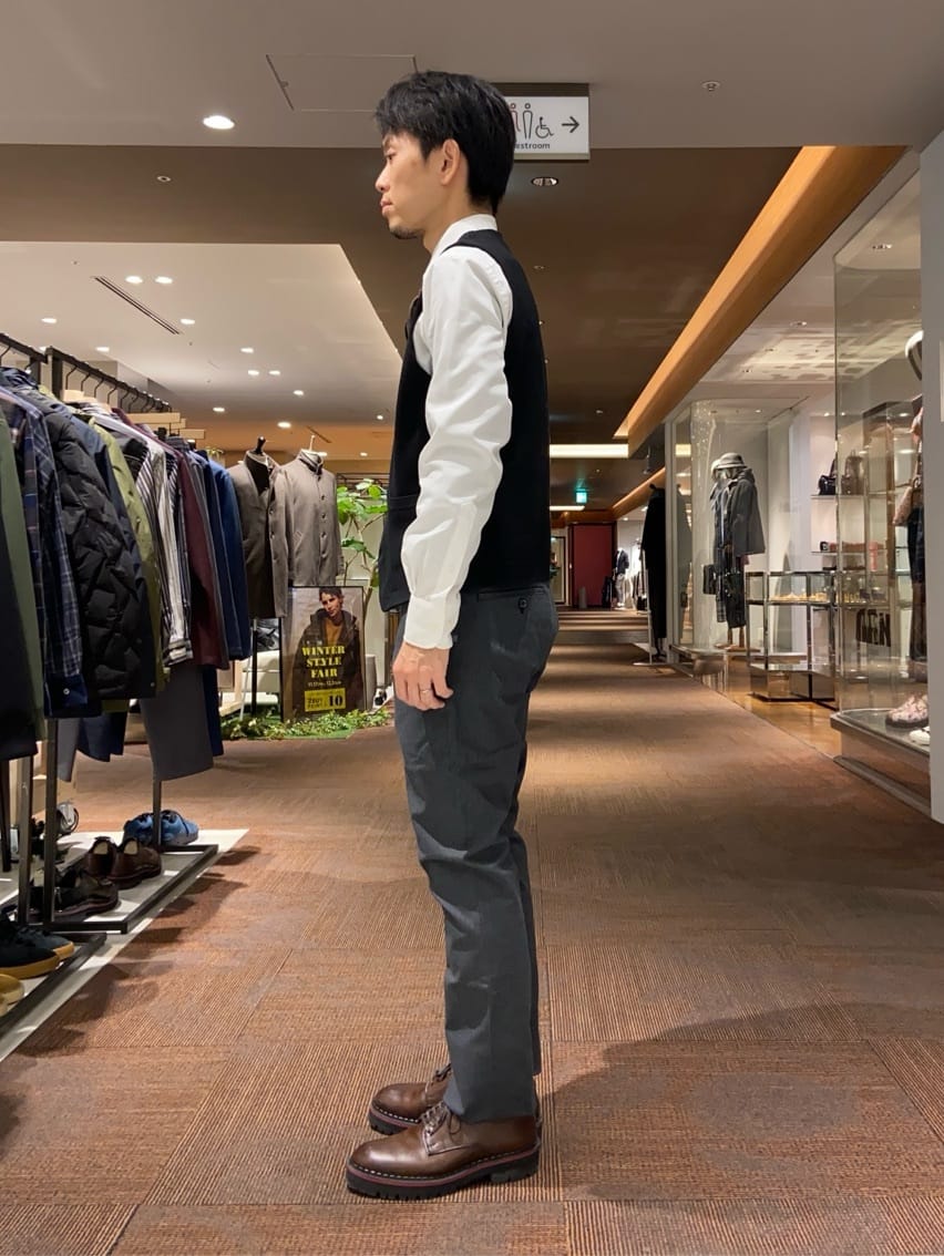 わいずみさんの「TAKEO KIKUCHI｜【Made in JAPAN】ブロード レギュラーカラー ドレスシャツ」を使ったコーディネート
