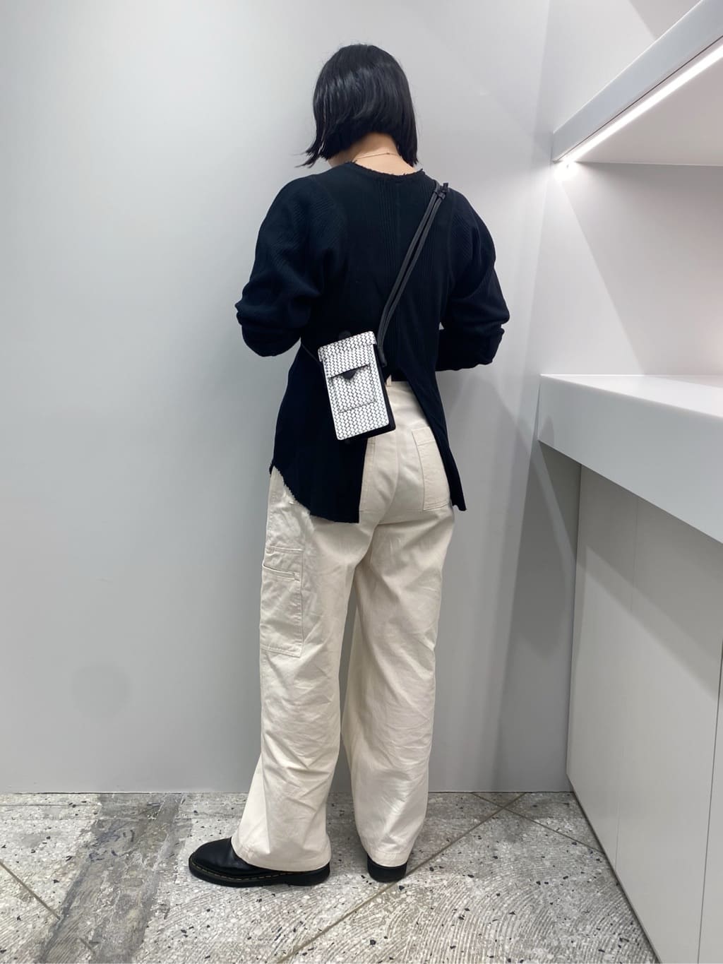 Uさんの「HIROKO HAYASHI｜OTTICA（オッティカ）スマホポシェット」を使ったコーディネート