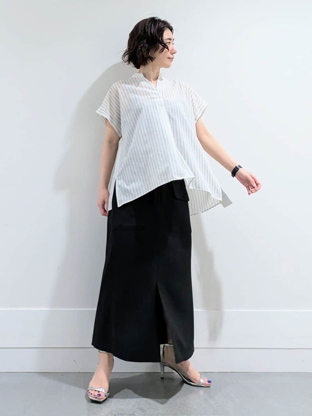 ミズタさんの「UNTITLED｜【洗える/スキッパー】フレンチスリーブシアーブラウス」を使ったコーディネート
