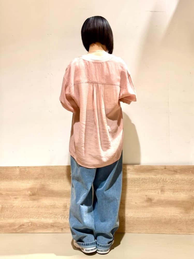 すずさんの「SHOO･LA･RUE｜◆【洗える/S-LL】シアーネックがこなれ見え リブタンクトップ」を使ったコーディネート