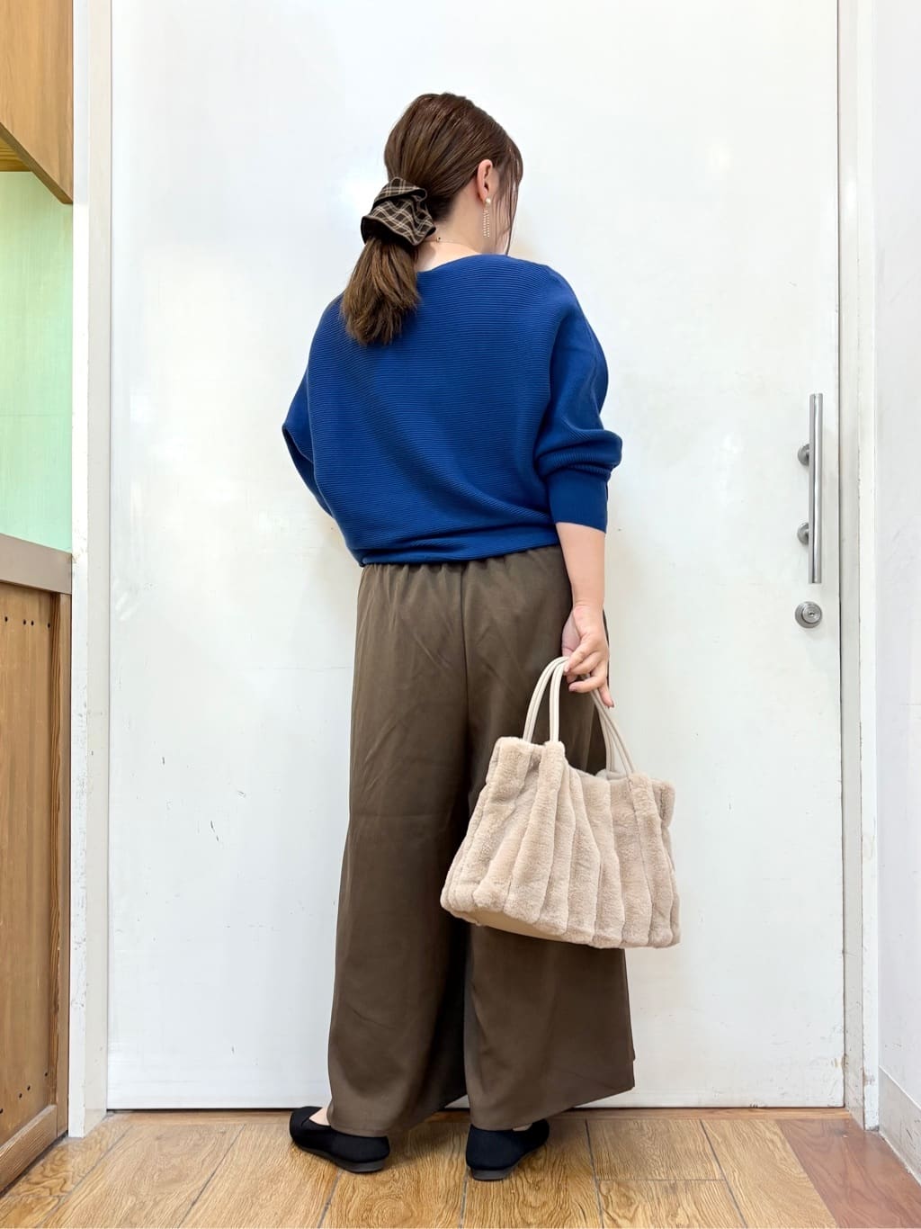 だいわさんの「SHOO･LA･RUE｜【高レビュー/2WAY】きれい見えで上品な ストライプファートートバッグ」を使ったコーディネート