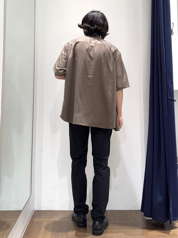 Tightさんの「THE SHOP TK｜【オールシーズン穿ける！】7DAYSストレッチへリンボンパンツ　ON&hArr;OFF兼用」を使ったコーディネート