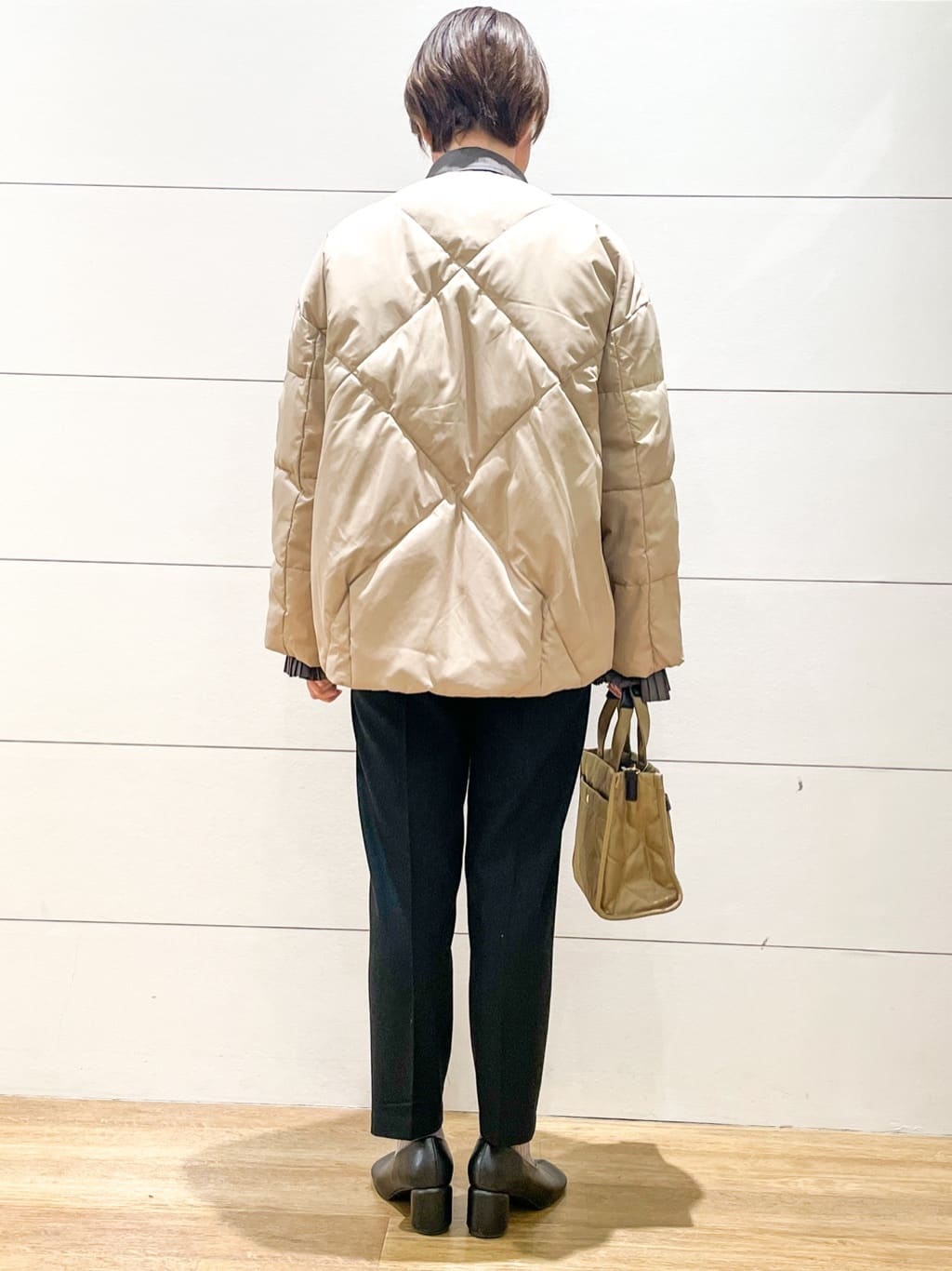 Ryoさんの「THE SHOP TK｜きれいめにもカジュアルにも ノーカラーキルトジャケット」を使ったコーディネート