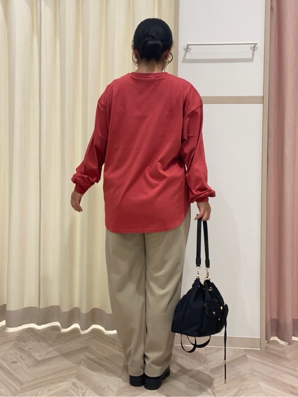 まちゃんなちゃんさんの「SHOO･LA･RUE｜グラフィックアソート BIGロンT」を使ったコーディネート
