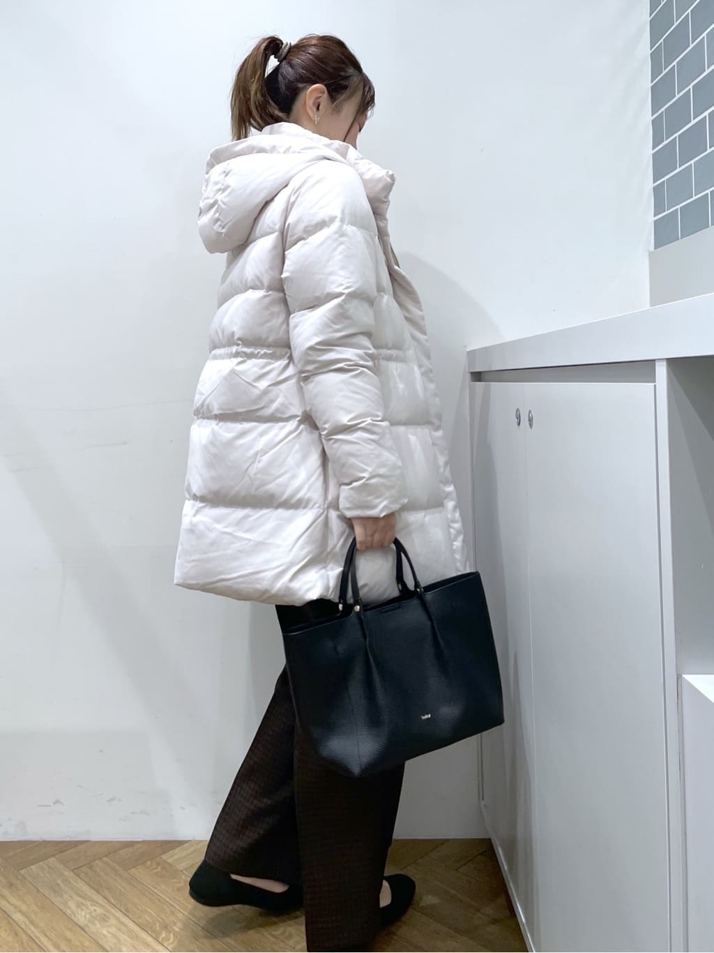 Junさんの「index｜ラメガーター編みボートネックニット【洗濯機OK】《8col／XS～LL》」を使ったコーディネート