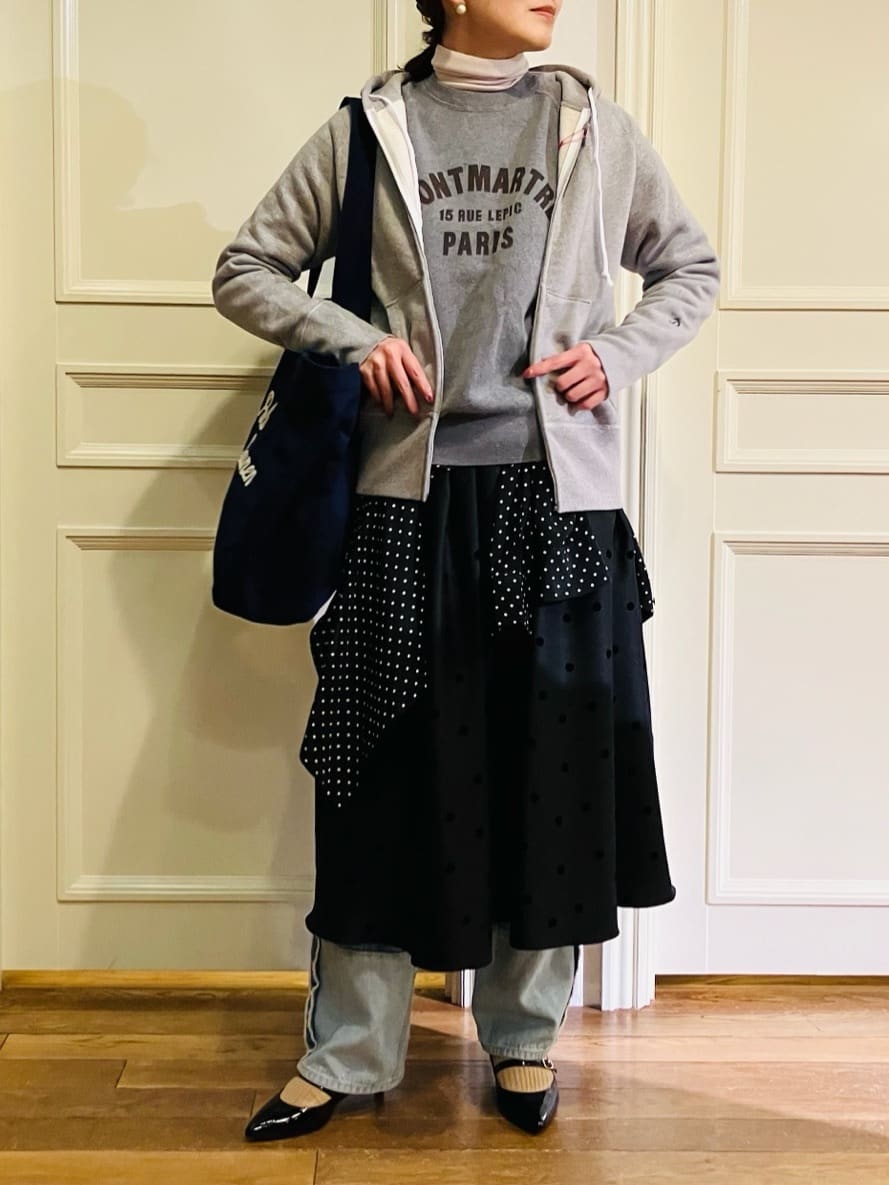 TSUKUIさんの「DRESSTERIOR｜デキシー吊裏毛ジップアップパーカ」を使ったコーディネート