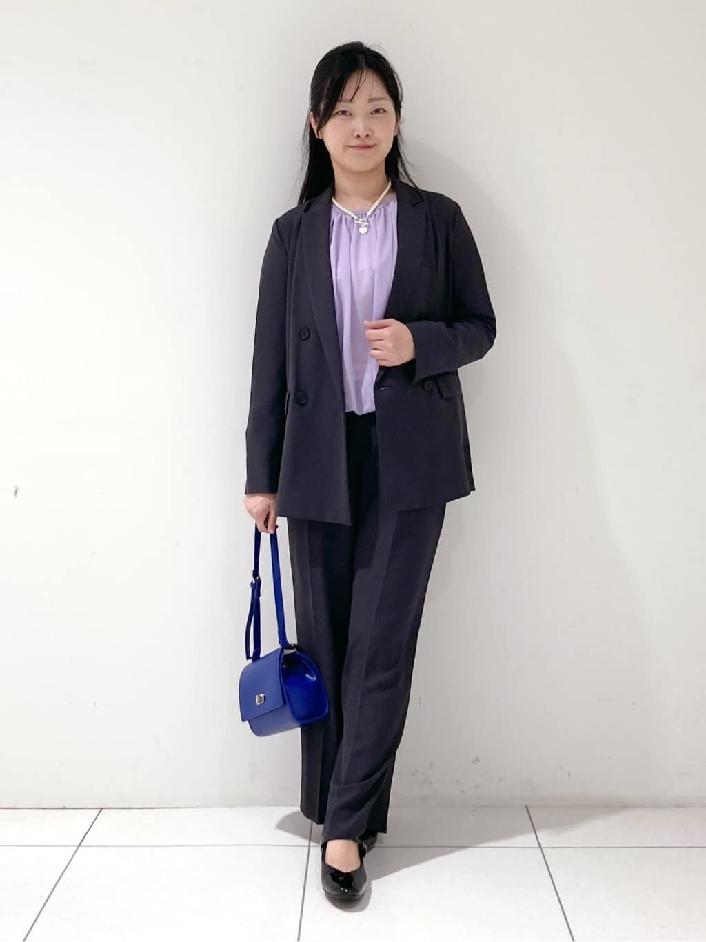 momokoさんの「INDIVI｜【軽く羽織れる！】ダブルジャケット」を使ったコーディネート