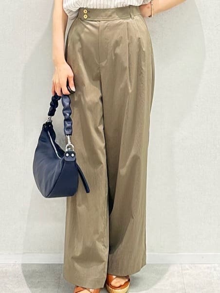Miwaさんの「UNTITLED｜【洗える/スキッパー】フレンチスリーブシアーブラウス」を使ったコーディネート