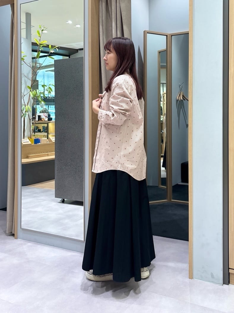 よぴさんの「TAKEO KIKUCHI｜ハットモチーフ ジャカード ストライプ シャツ」を使ったコーディネート